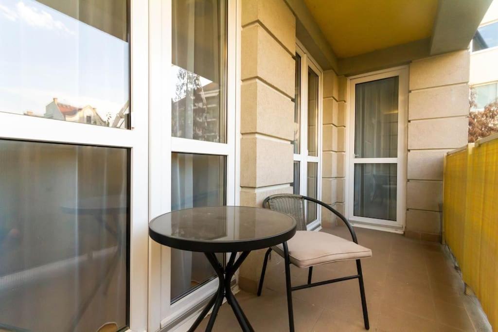 Apartmán Gozsdu White Raven 3 - Terrace And Free Underground Parking Budapešť Exteriér fotografie