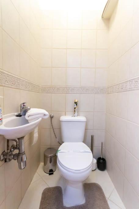Apartmán Gozsdu White Raven 3 - Terrace And Free Underground Parking Budapešť Exteriér fotografie