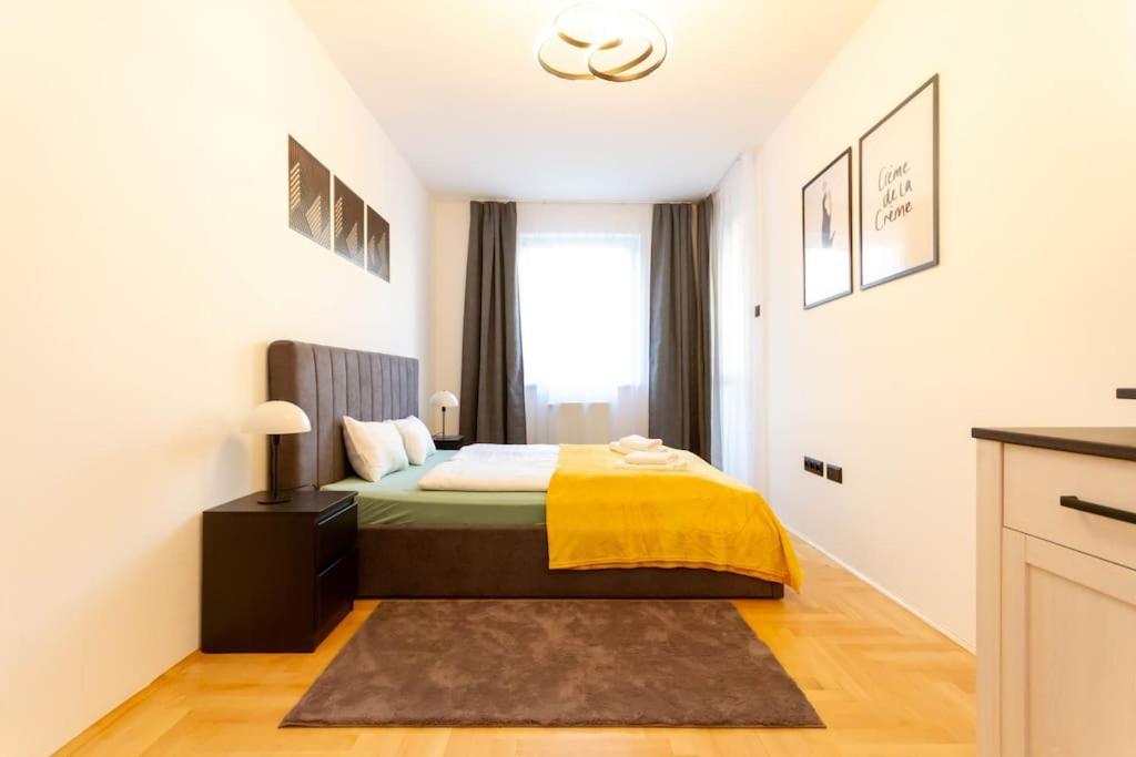Apartmán Gozsdu White Raven 3 - Terrace And Free Underground Parking Budapešť Exteriér fotografie